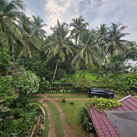 Maleyam Homestay Riverside Kozhikode Dış mekan fotoğraf